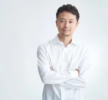 企業代表者顔写真