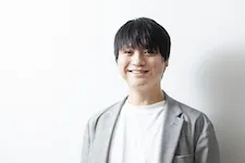 企業代表者顔写真