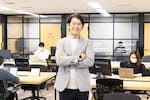 企業代表者顔写真