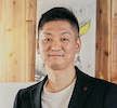 企業代表者顔写真