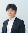 企業代表者顔写真