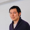 企業代表者顔写真