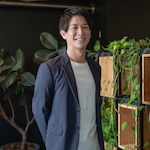 企業代表者顔写真