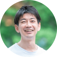 企業代表者顔写真